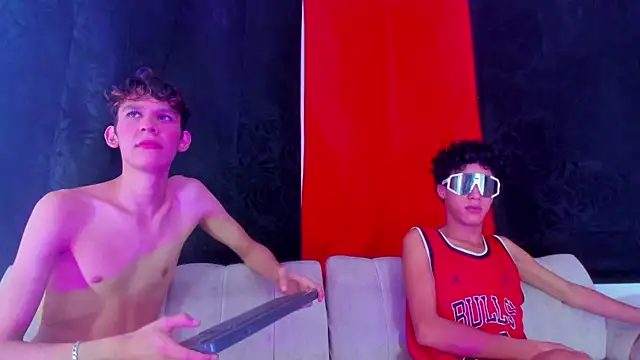 Pleasure_boys_hot 웹캠 쇼