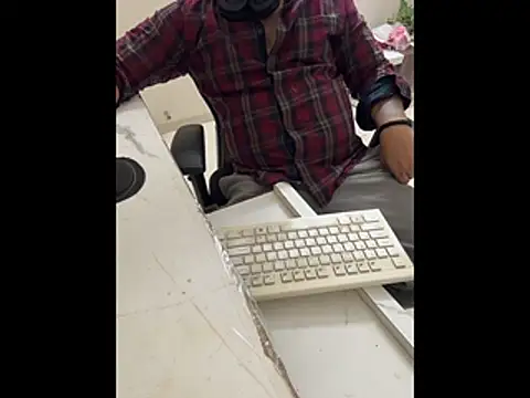 Czat XXX na żywo – FlirtyxBoy