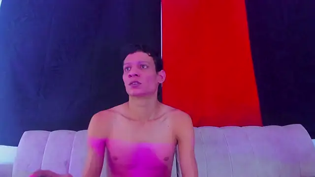 Pleasure_boys_hot Webcam Show