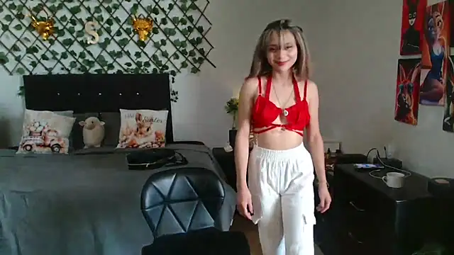 Pokazy przed kamerką – Dama_Scarlata18