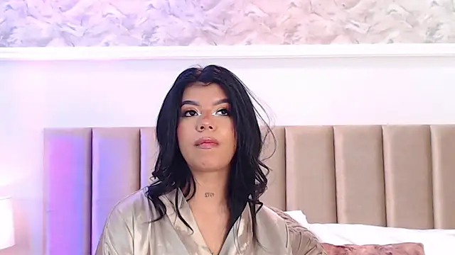 MelodyCarsson Adlı Modelin Canlı XXX Sohbeti