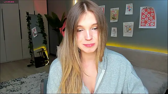 linakorvin live XXX chat