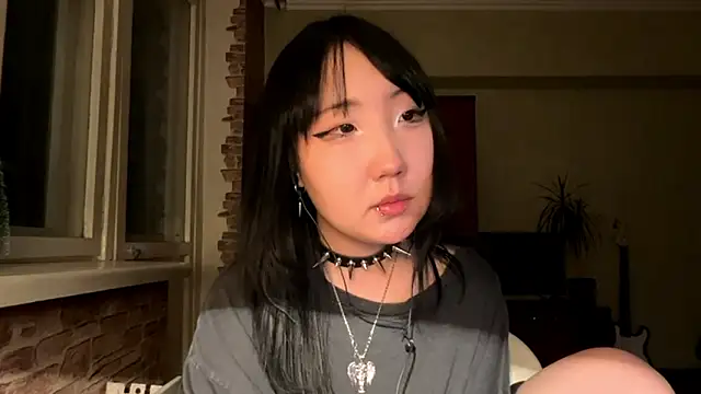 Yunananaa Chat XXX in diretta