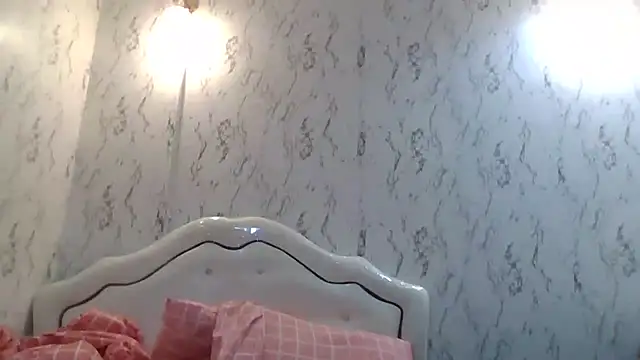 Ponthip Adlı Modelin Web Kamerası Şovu