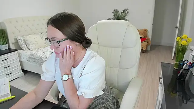 Vika73 – webcam-show