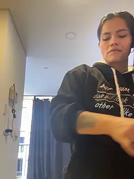 scarlet-kennedy98 élő XXX-chatje