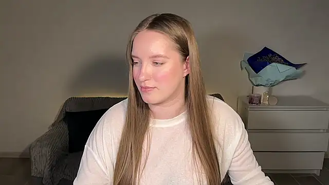 EvaMaddison élő XXX-chatje