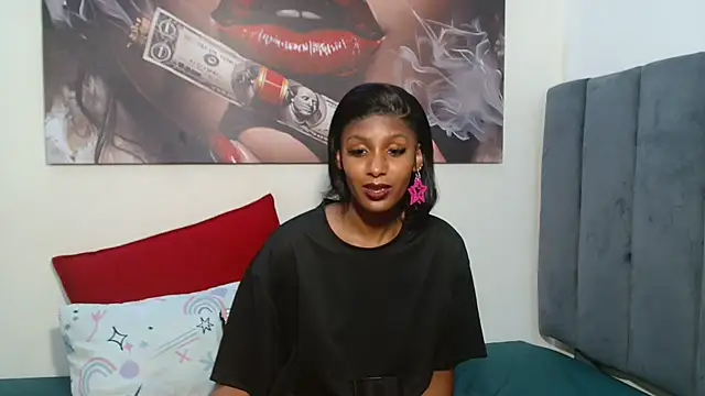 Moreish-06's Live XXX Chat