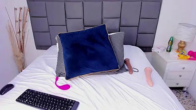 summer_williams18's Live XXX Chat