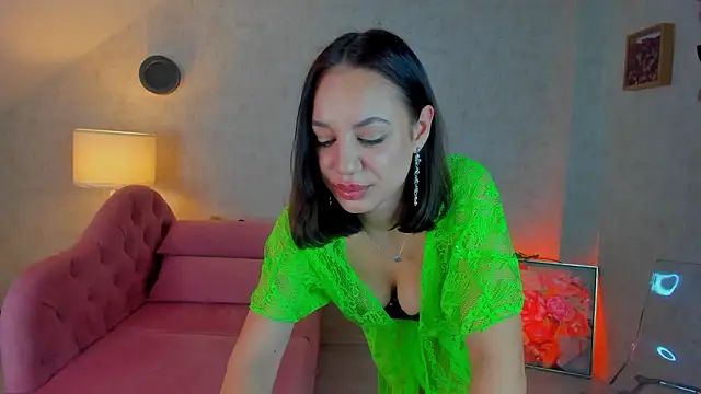 ZayaTeaseのライブXXXチャット