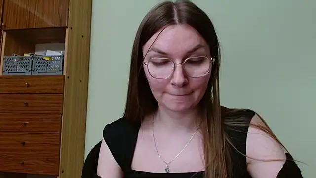 LooveELLYx Live XXX Chat