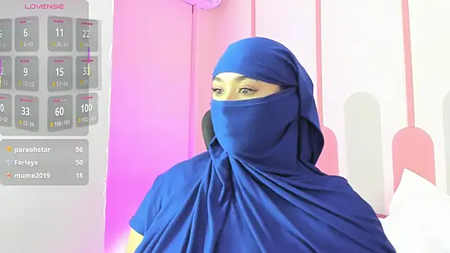 Samarahalsaud élő XXX-chatje