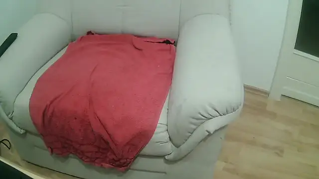 Lavastrom3 Adlı Modelin Canlı XXX Sohbeti