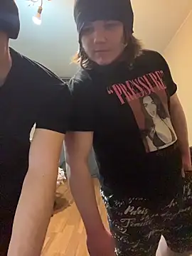 desiredude9 élő XXX-chatje