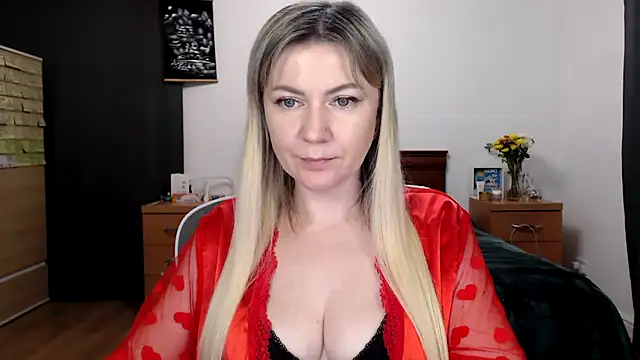 ParadiseAlinaのライブXXXチャット