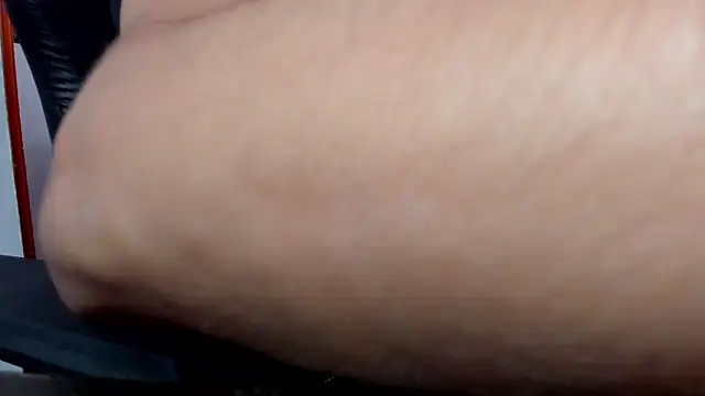 Tommy_Bredのウェブカメラショー