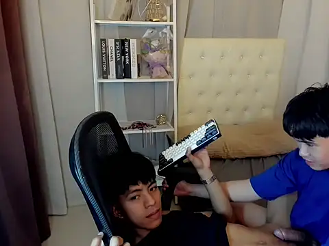 davincihugecock Pertunjukan Webcam