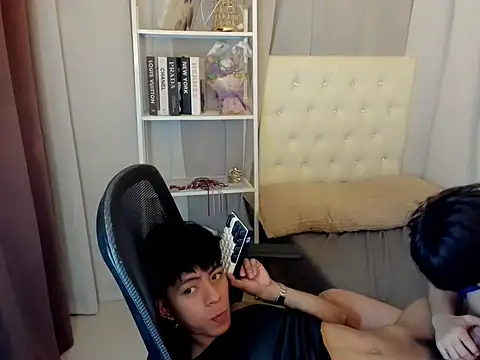 davincihugecock Pertunjukan Webcam