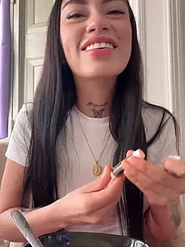 Bonny_Eva Live XXX-chat