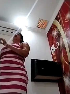 Chat XXX en directo de keilymadam