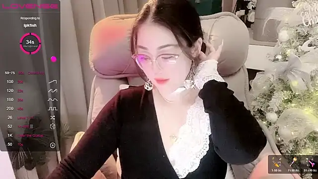 Monica-666888- Adlı Modelin Canlı XXX Sohbeti