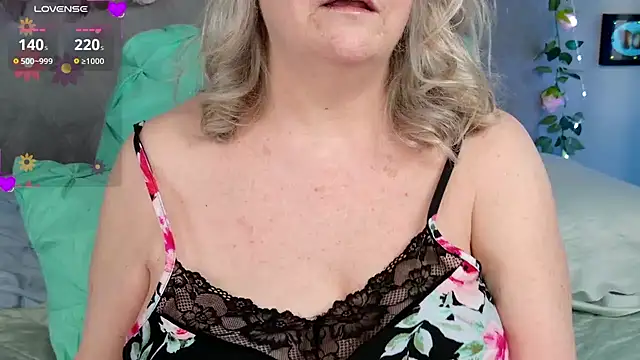 Kaitlyn_Winters' Live XXX Chat