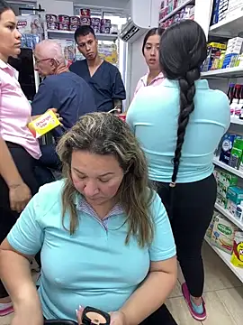 kandalove élő XXX-chatje