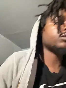 XXX chat uživo modela MIGHTYDEMONXXX