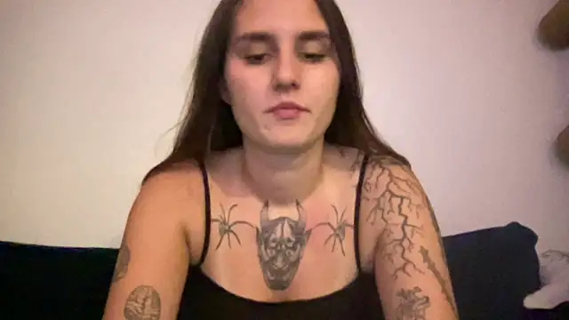 MilaHornyGirl Webcamshow