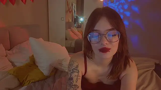 Show modela Marika_Degas na web-kameri