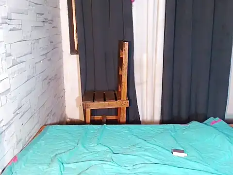 addicted_to_alexのライブXXXチャット