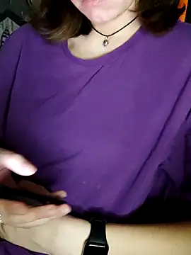 Chat XXX en directo de Aashikalaa