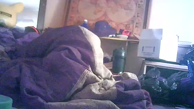 ON3YOULLN3VER_FIR3 élő XXX-chatje