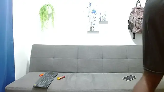 Master_foot_ élő XXX-chatje