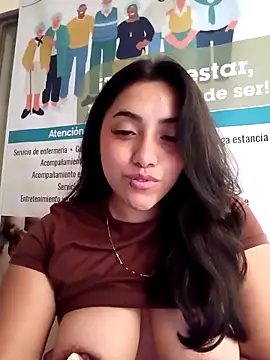 Chat +18 de ANDREA-10_ ao vivo