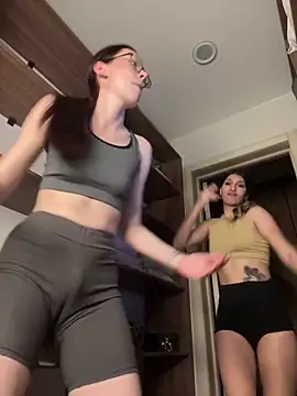 RussianGirls_ 网络视讯表演