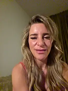 LaLynn 网络视讯表演