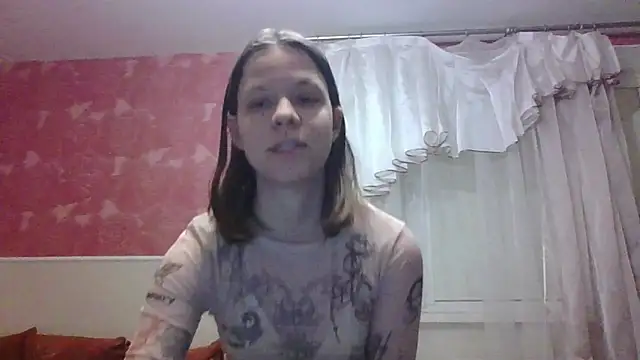 Paradise_Tease: онлайн-секс-чат