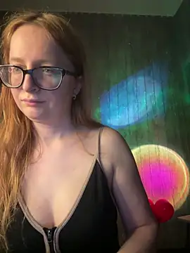 coy_girl_ élő XXX-chatje