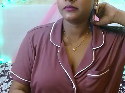 LIZNA_0のライブXXXチャット