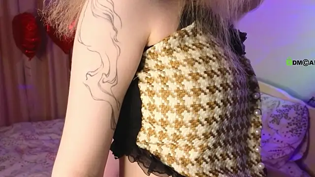 Chatroom XXX en direct de Rochelle_kitty