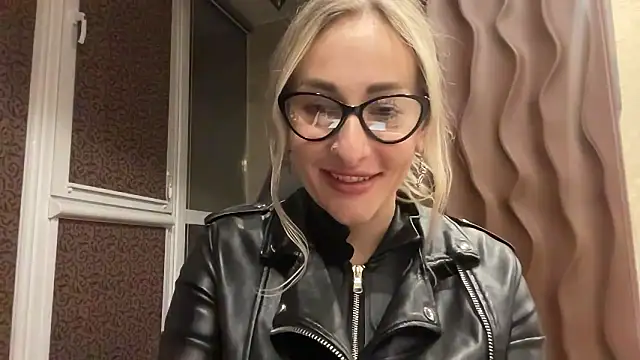 Chatroom XXX en direct de _Limmas_ae