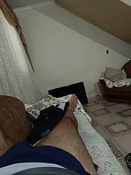 UrsoBissexualPauGrosso élő XXX-chatje