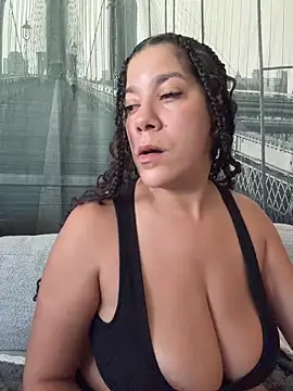 Bigbuttbrooklynn – Live XXX-chat