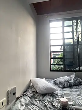 Show modela Encore_Angel na web-kameri