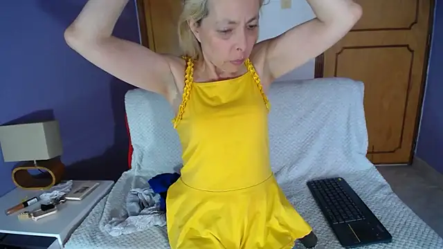 แชท XXX สดของ sophia_ny