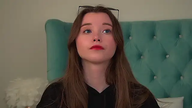 KeiraAsti Chat XXX in diretta