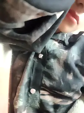 Show modela Eva_890 na web-kameri