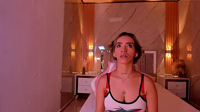 your_whore_Salomen Live XXX chat