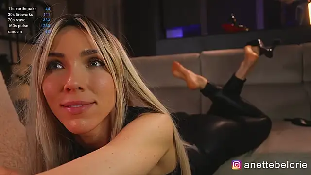 Anette_Belorie élő XXX-chatje